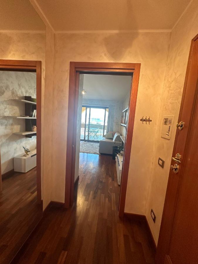 Al Porticciolo Apartment Múggia Exterior foto